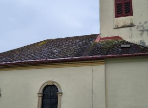 Čištění, nátěr věže a střechy kostela  Jičín