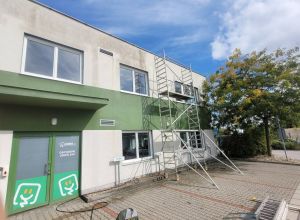 Tlakové mytí, zahubení mikroorganismů, preventivní nátěr fasády Multi Fas Pardubice 