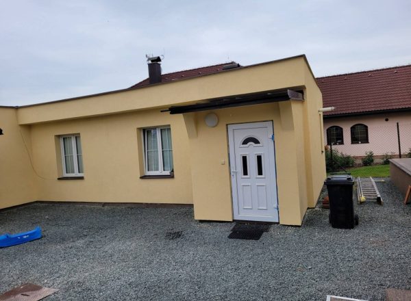 Čištění a nátěr střechy, fasády