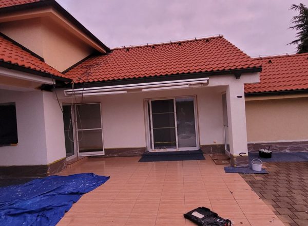 Čištění střechy a nátěr fasády
