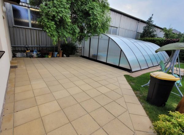 Čištění střešní krytiny, fasády a dlažby Heřmanův Městec