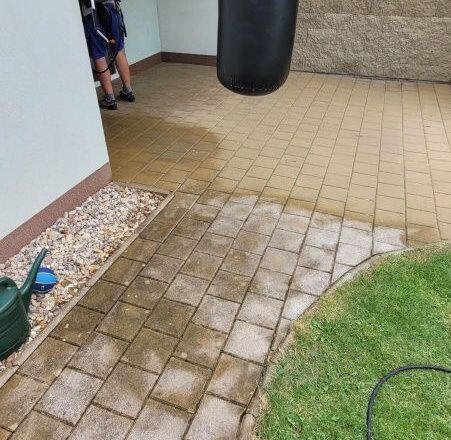 Mytí a ochrana dlažby Svítkov
