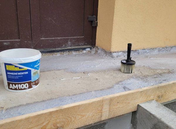 Renovace schodišťe a podest panelového domu