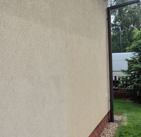 Vysokotlaké čištění, algicidní přípravky na dlažbu a fasádu Chvaletice