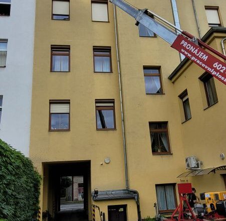 Vysokotlaké čištění, zahubení mikroorganismů, hydrofobní ochrana Hotel Staré časy Pardubice